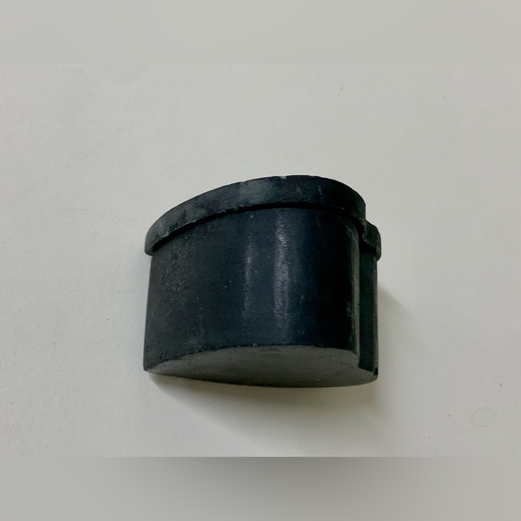 Vtg Hand Carved Soapstone Engraved Heart Shaped Lidded Relief Trinket Box - Picture 10 of 16